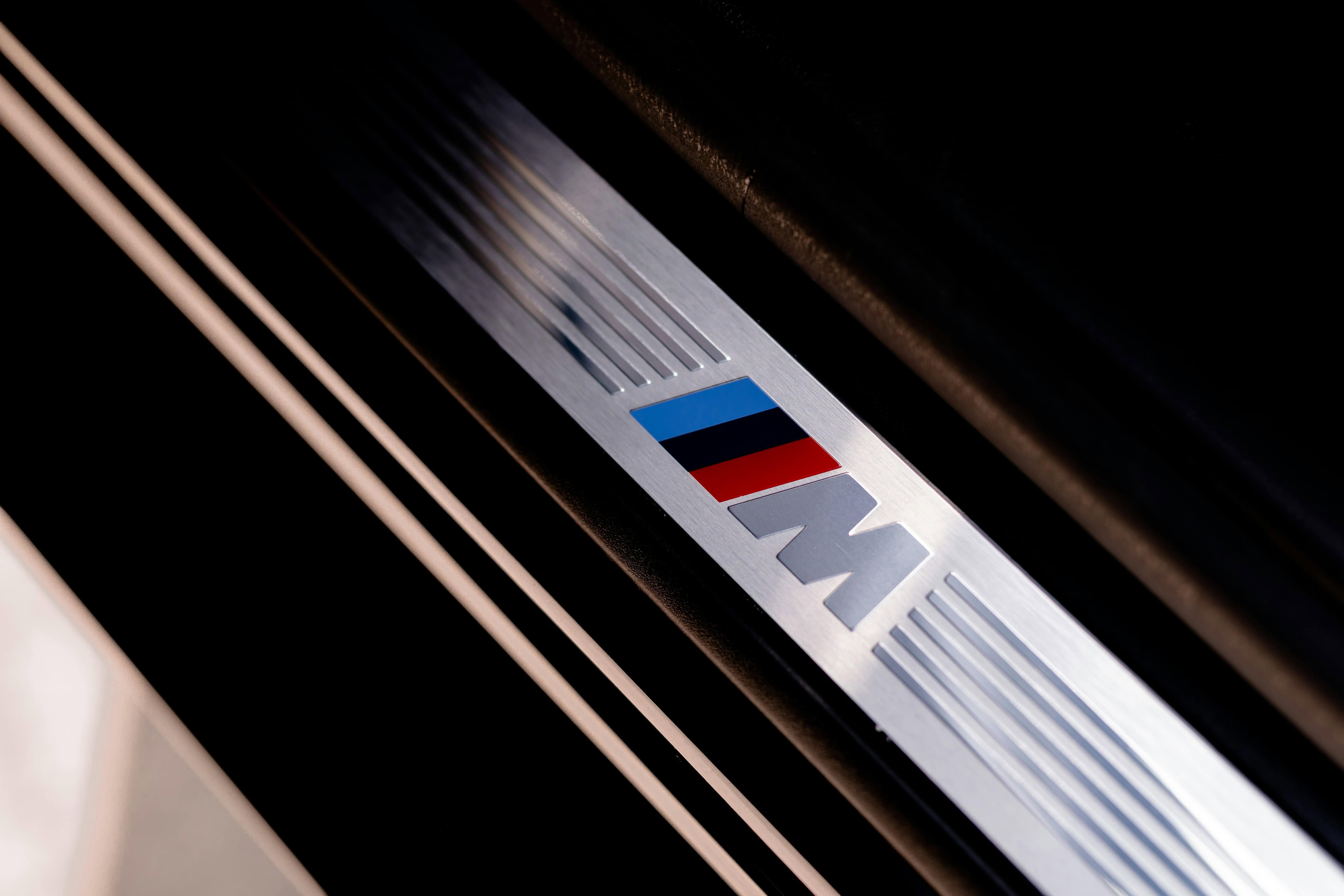 BMW E92 M3 coupe with V8 – raw sound and power